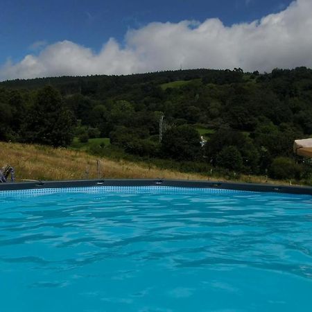 Casa Madrazo Con Piscina Y Parrillas Praves Екстериор снимка