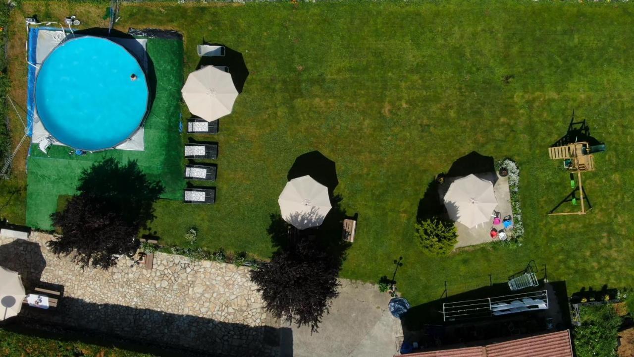 Casa Madrazo Con Piscina Y Parrillas Praves Екстериор снимка